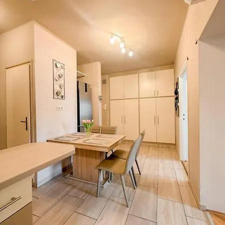 Apartment Csaszar *